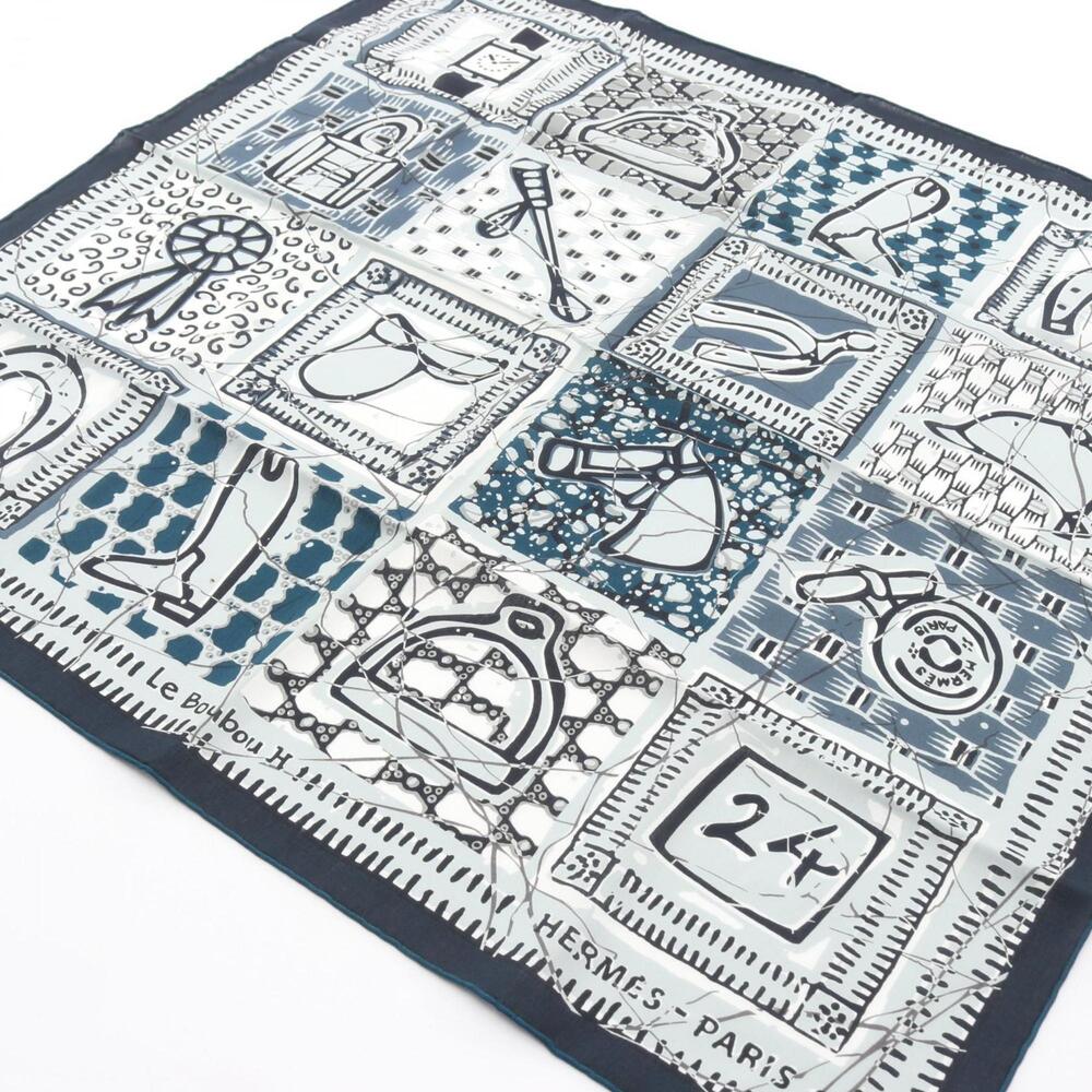 HERMES Authentic Gray Scarf - Picture 5 of 5